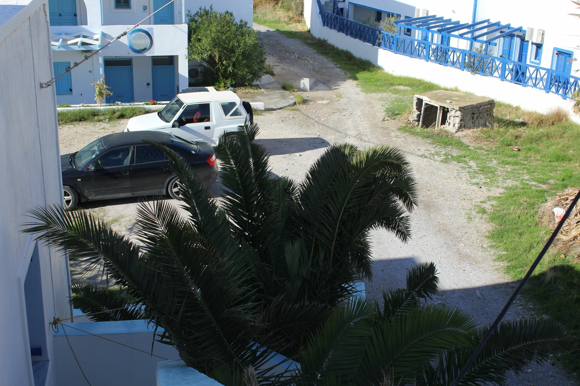 Halaris Studios Perissa  Exterior photo